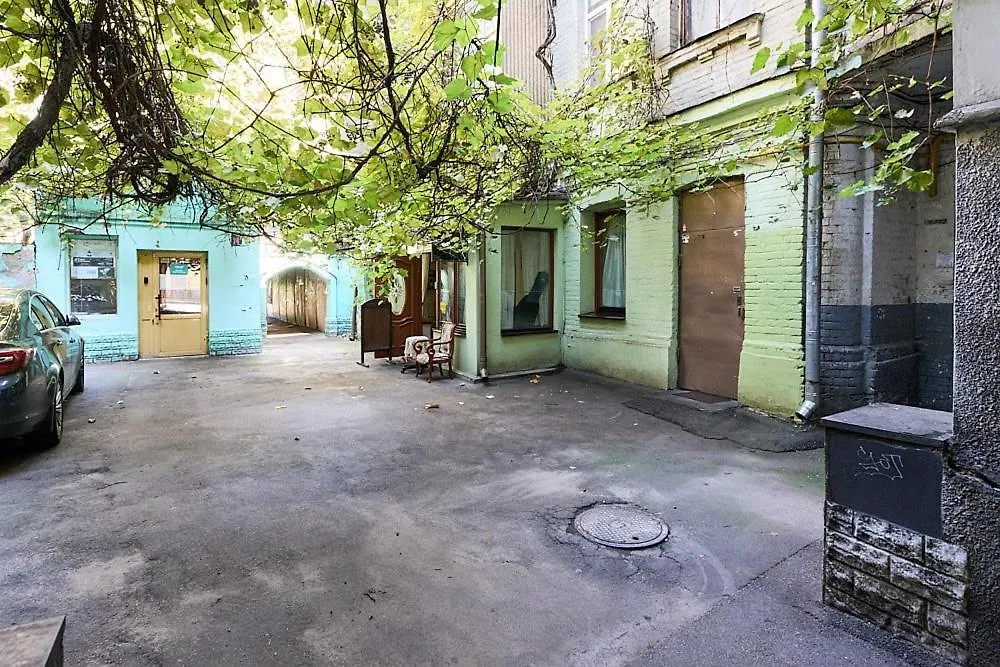 24 Mezhygirska Str 24, Apartments In Historical Parts, Podil Kyiv 0*,  Ukraine