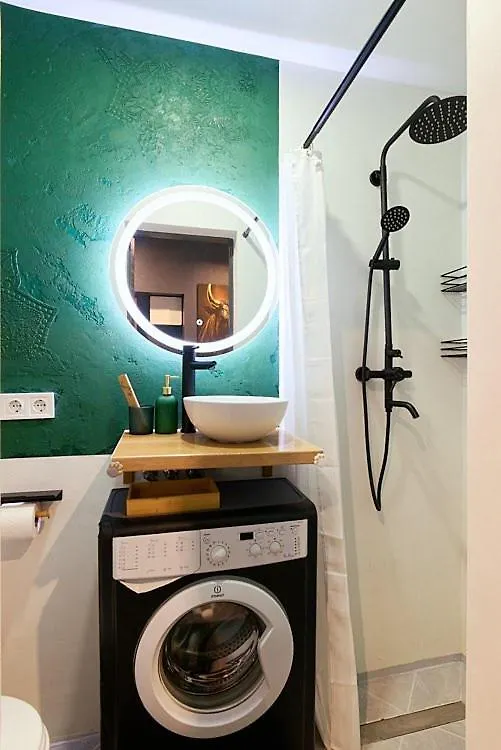 24 Mezhygirska Str 24, Apartments In Historical Parts, Podil Kyiv Ukraine